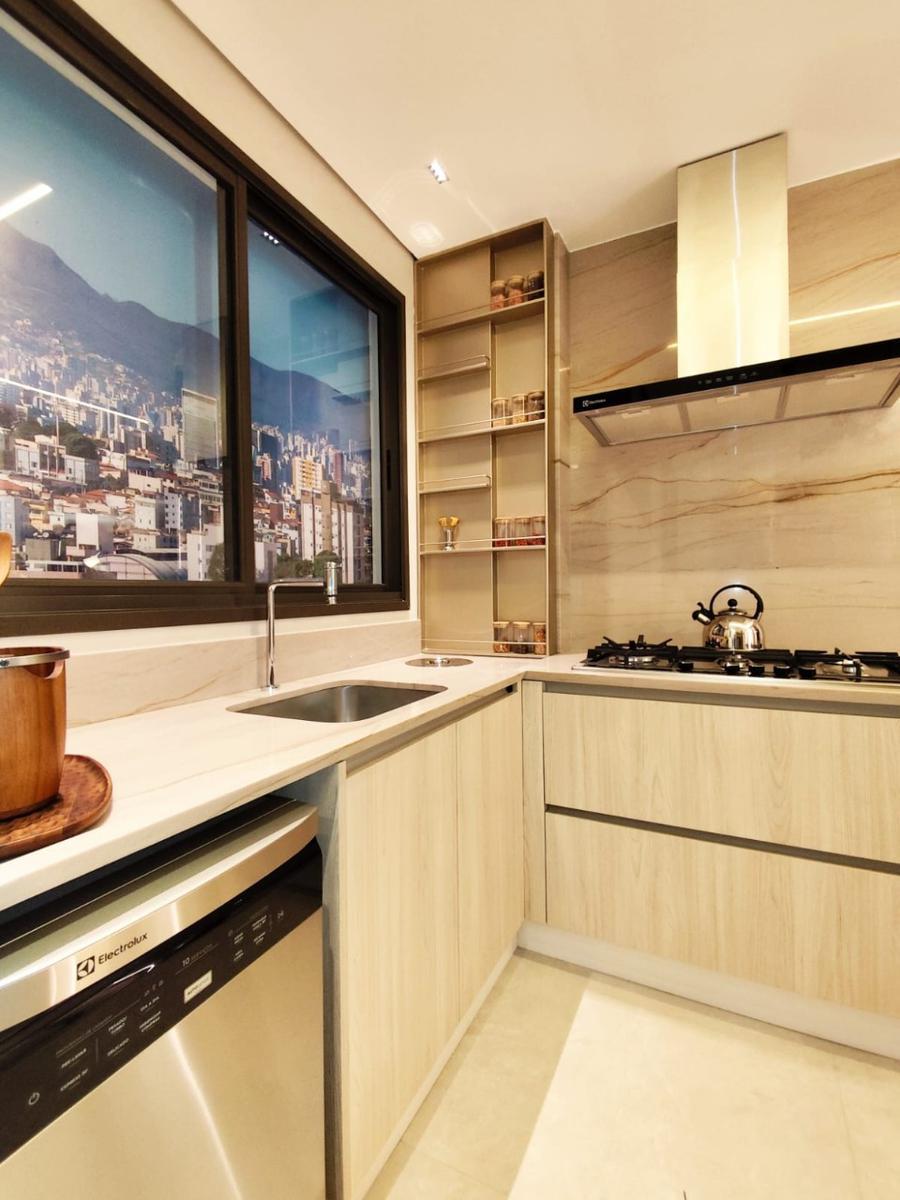 Apartamento, Santo Agostinho, 3 Quartos, 2 Vagas, 2 Suítes