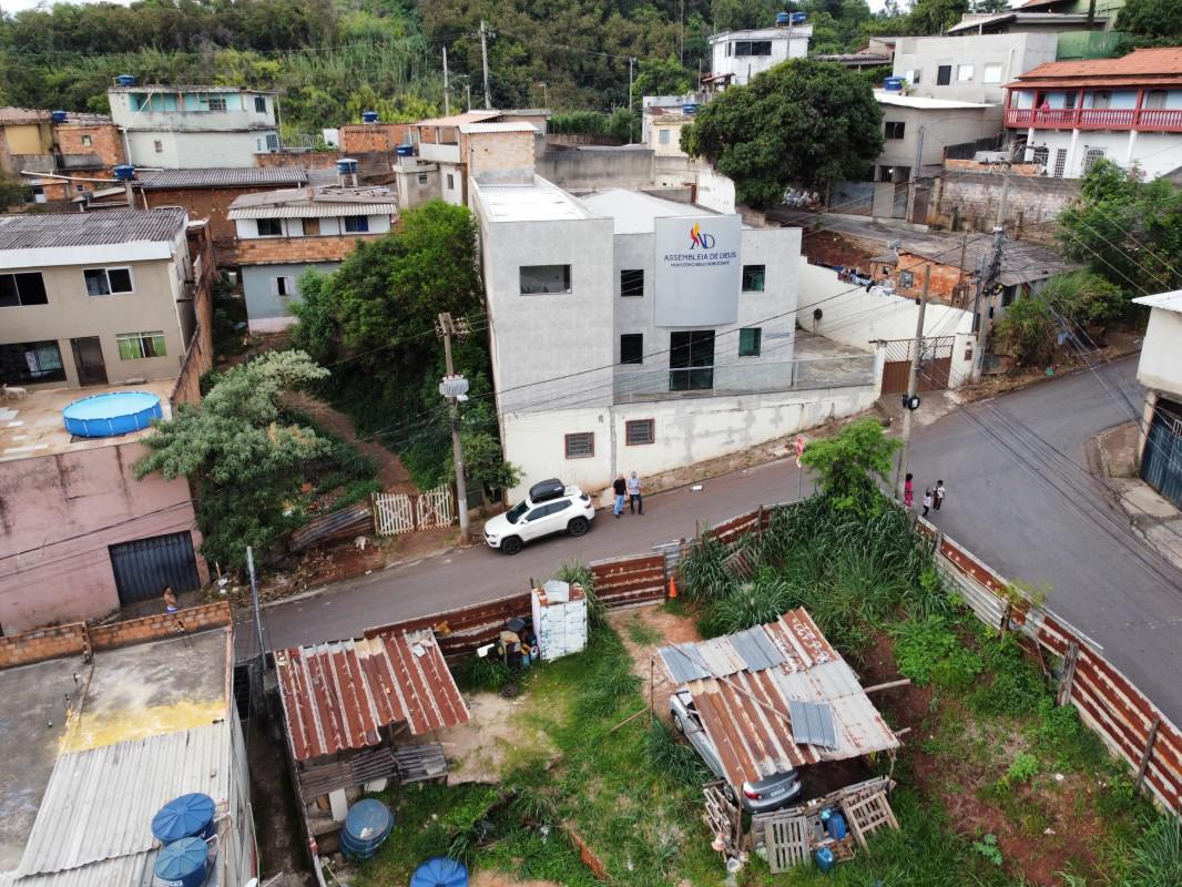 Lote, Olhos D'água, 0 Quarto, 0 Vaga