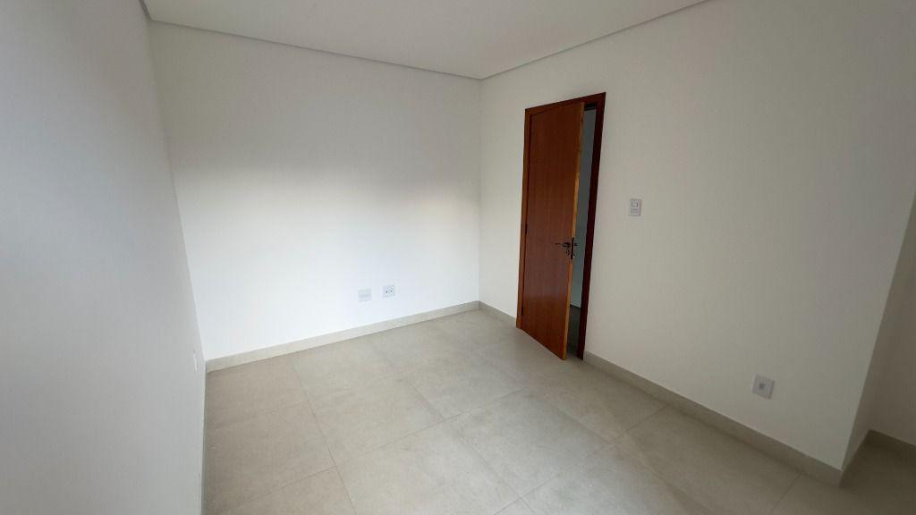 Casa, Paciência, 3 Quartos, 2 Vagas, 1 Suíte