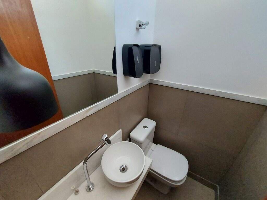 Sala, Estoril, 3 Vagas