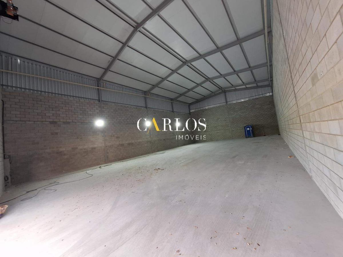 Galpão, Três Barras
