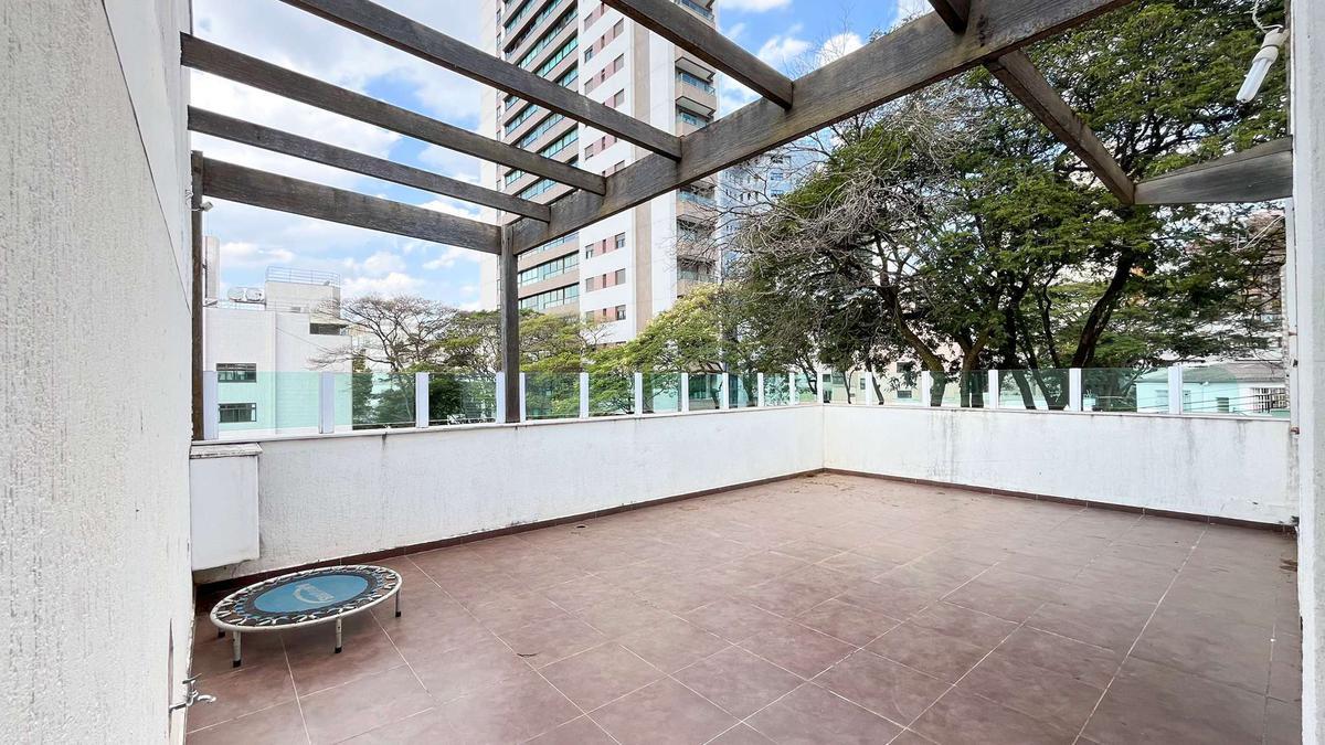 Casa, Serra, 7 Quartos, 6 Vagas, 3 Suítes