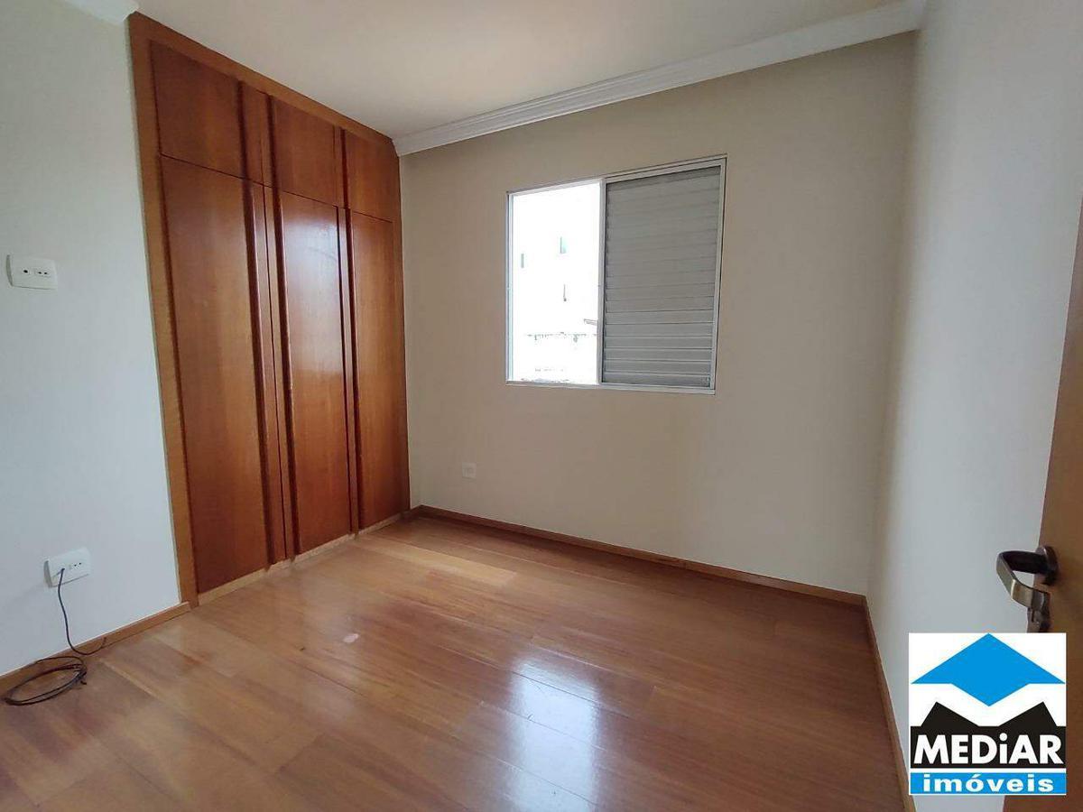 Apartamento, Sagrada Família, 3 Quartos, 2 Vagas, 1 Suíte