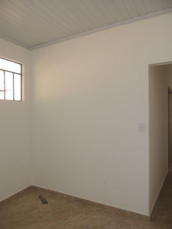 Casa, Centro, 5 Quartos, 0 Vaga