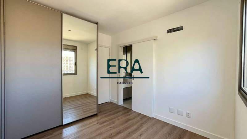 Apartamento, Cruzeiro, 4 Quartos, 3 Vagas, 2 Suítes