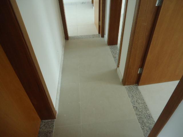 Apartamento, Santa Branca, 3 Quartos, 2 Vagas, 1 Suíte