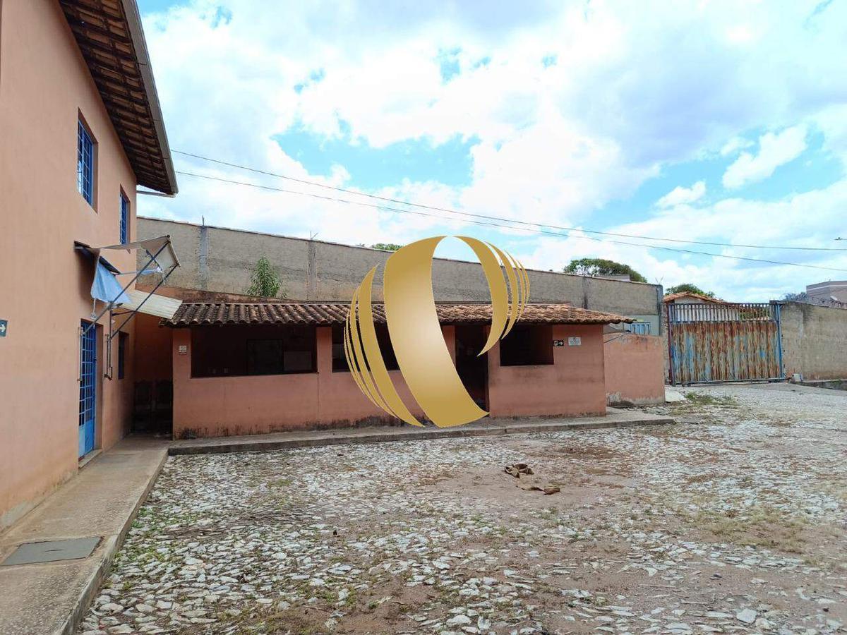 Galpão, Esperança, 0 Quarto, 100 Vagas