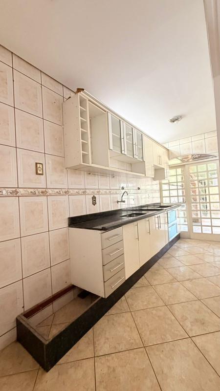 Casa, Pedra Azul, 3 Quartos, 2 Vagas, 1 Suíte