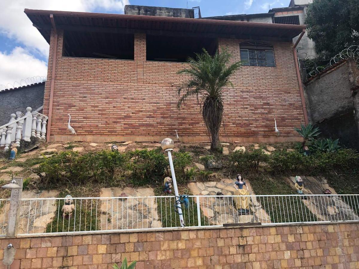 Casa, Nova Cachoeirinha, 3 Quartos, 4 Vagas, 1 Suíte