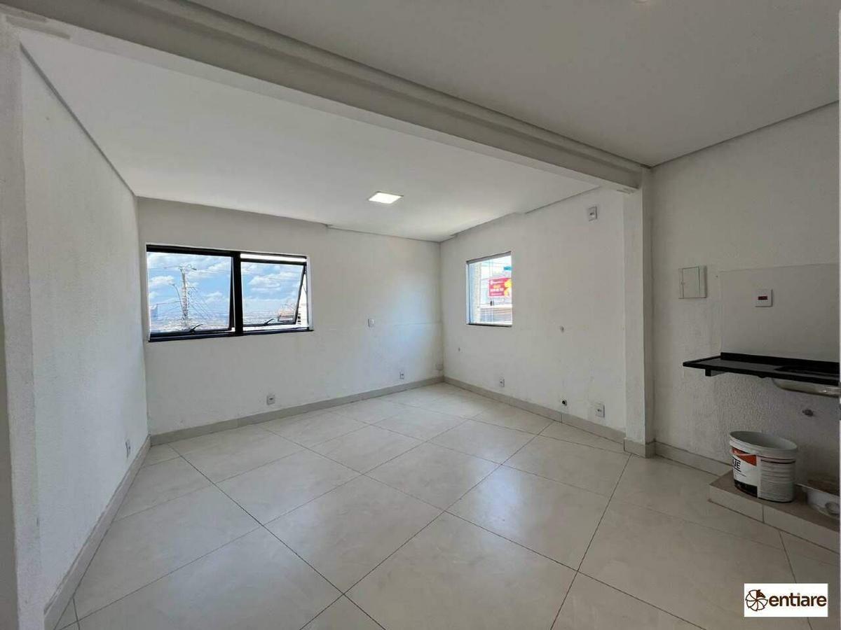 Sala, Luxemburgo, 0 Quarto, 0 Vaga