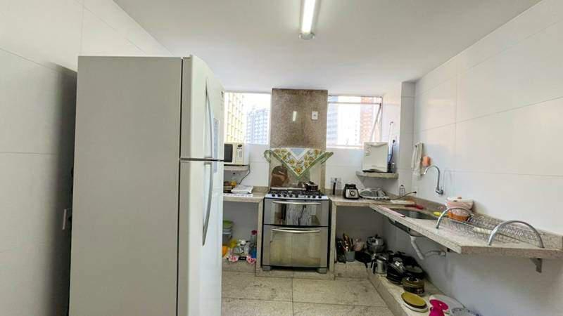 Cobertura, Funcionários, 6 Quartos, 3 Vagas, 1 Suíte