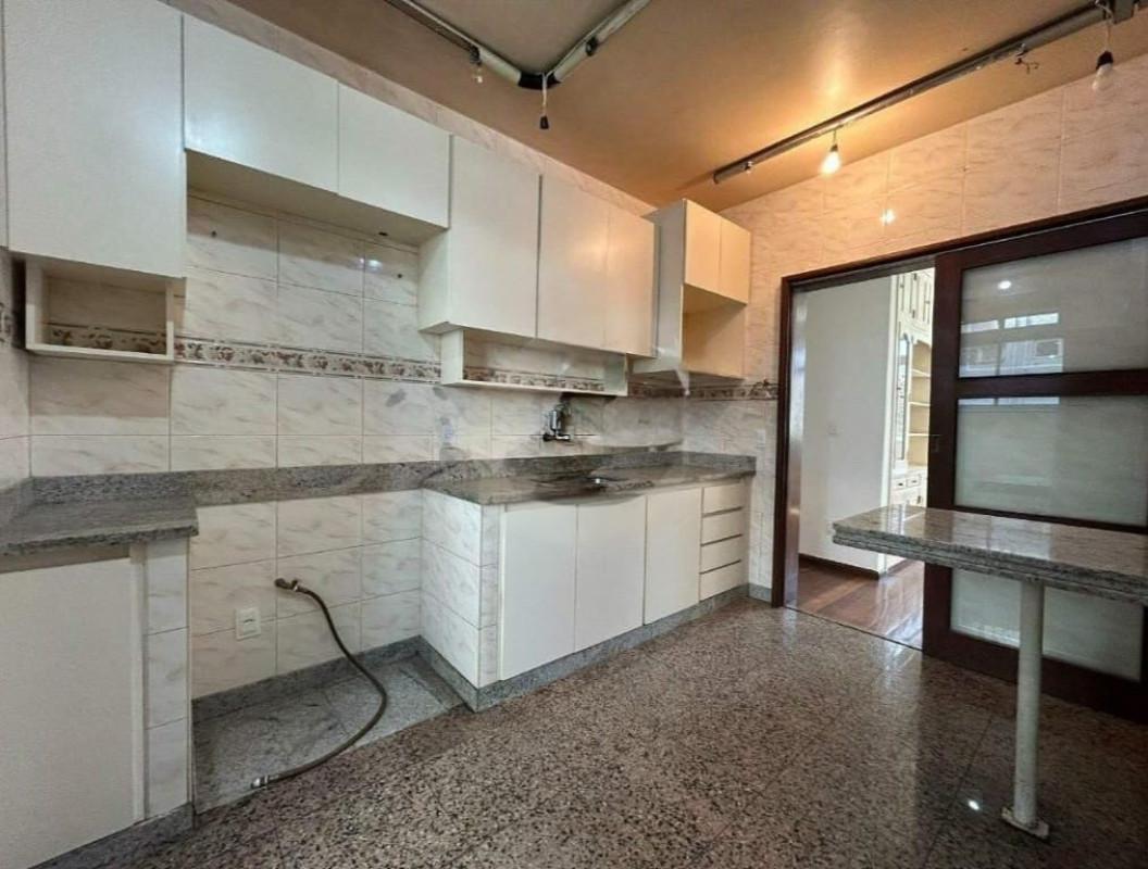 Apartamento, Serra, 4 Quartos, 2 Vagas, 1 Suíte