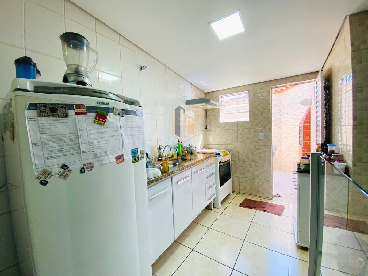 Casa, Santa Mônica, 3 Quartos, 2 Vagas