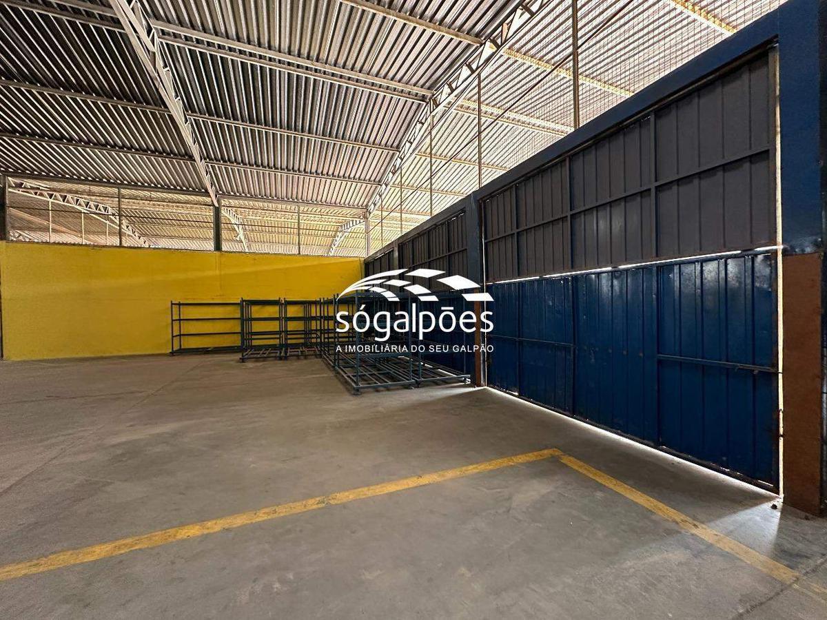 Galpão, Chácaras, 10 Vagas
