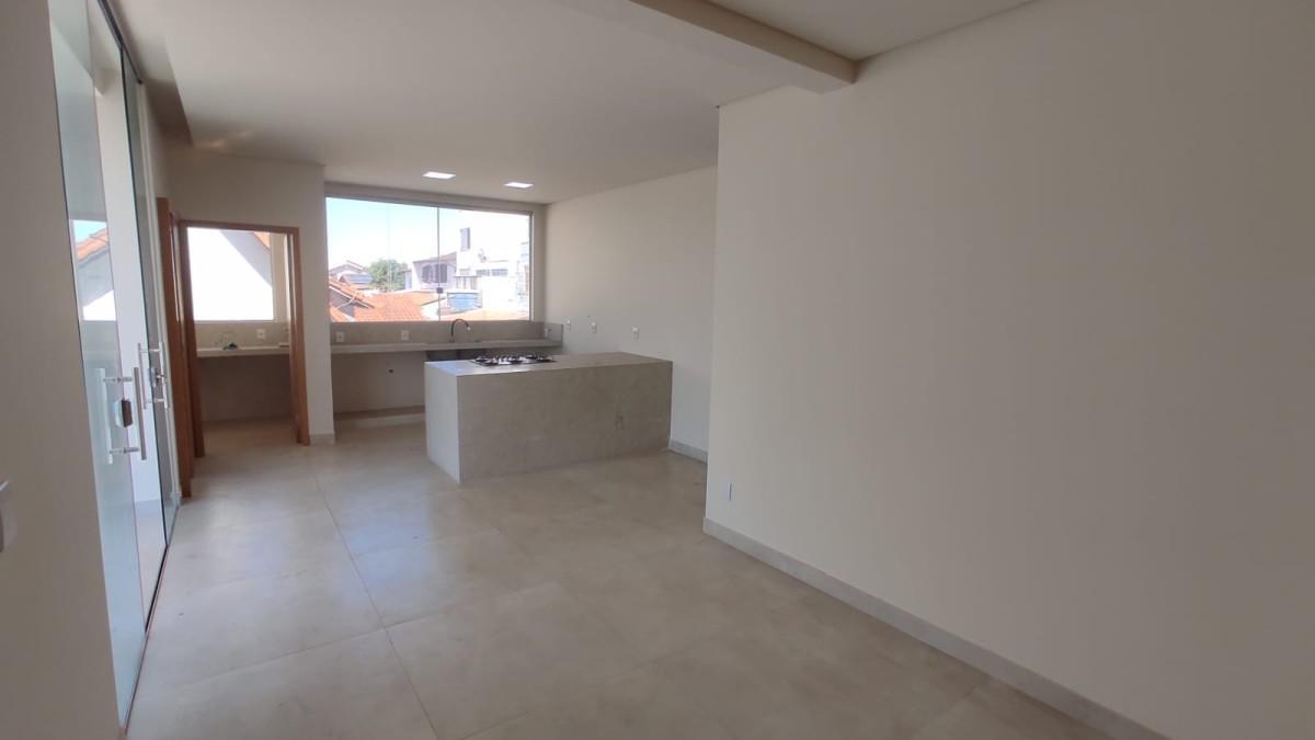 Casa, Santa Rosa, 3 Quartos, 4 Vagas, 1 Suíte