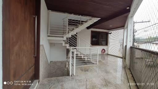 Casa, Universitário, 3 Quartos, 2 Vagas, 1 Suíte