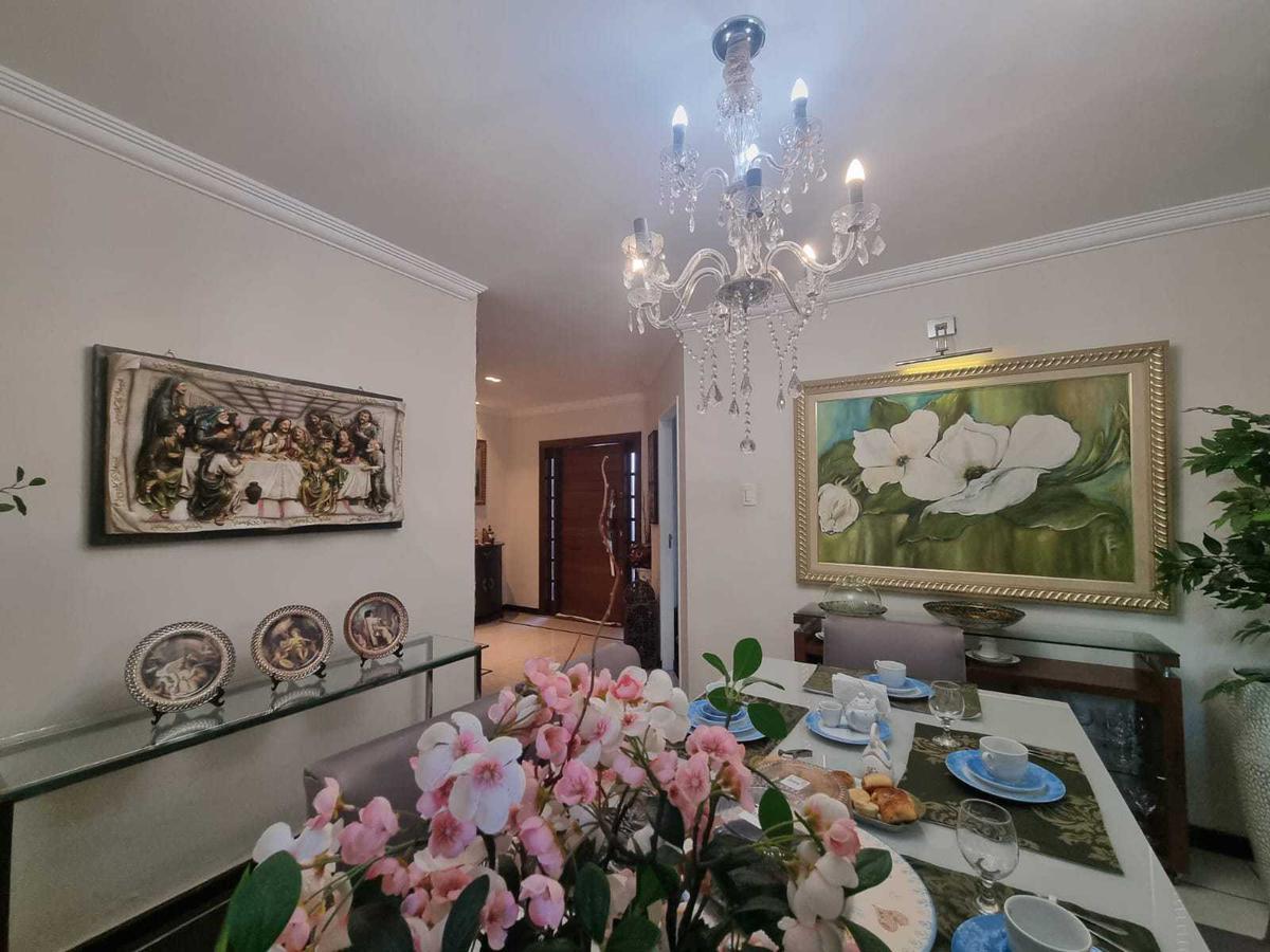 Casa, Jardim Riacho das Pedras, 4 Quartos, 4 Vagas, 1 Suíte