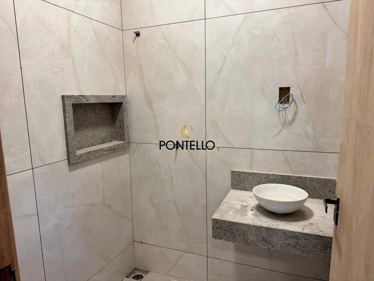 Casa, São Cristóvão, 2 Quartos, 2 Vagas, 1 Suíte