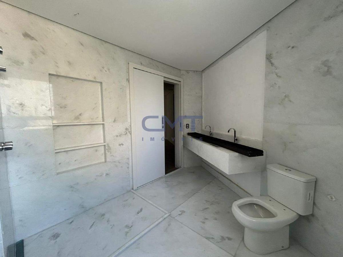 Apartamento, Serra, 4 Quartos, 3 Vagas, 2 Suítes