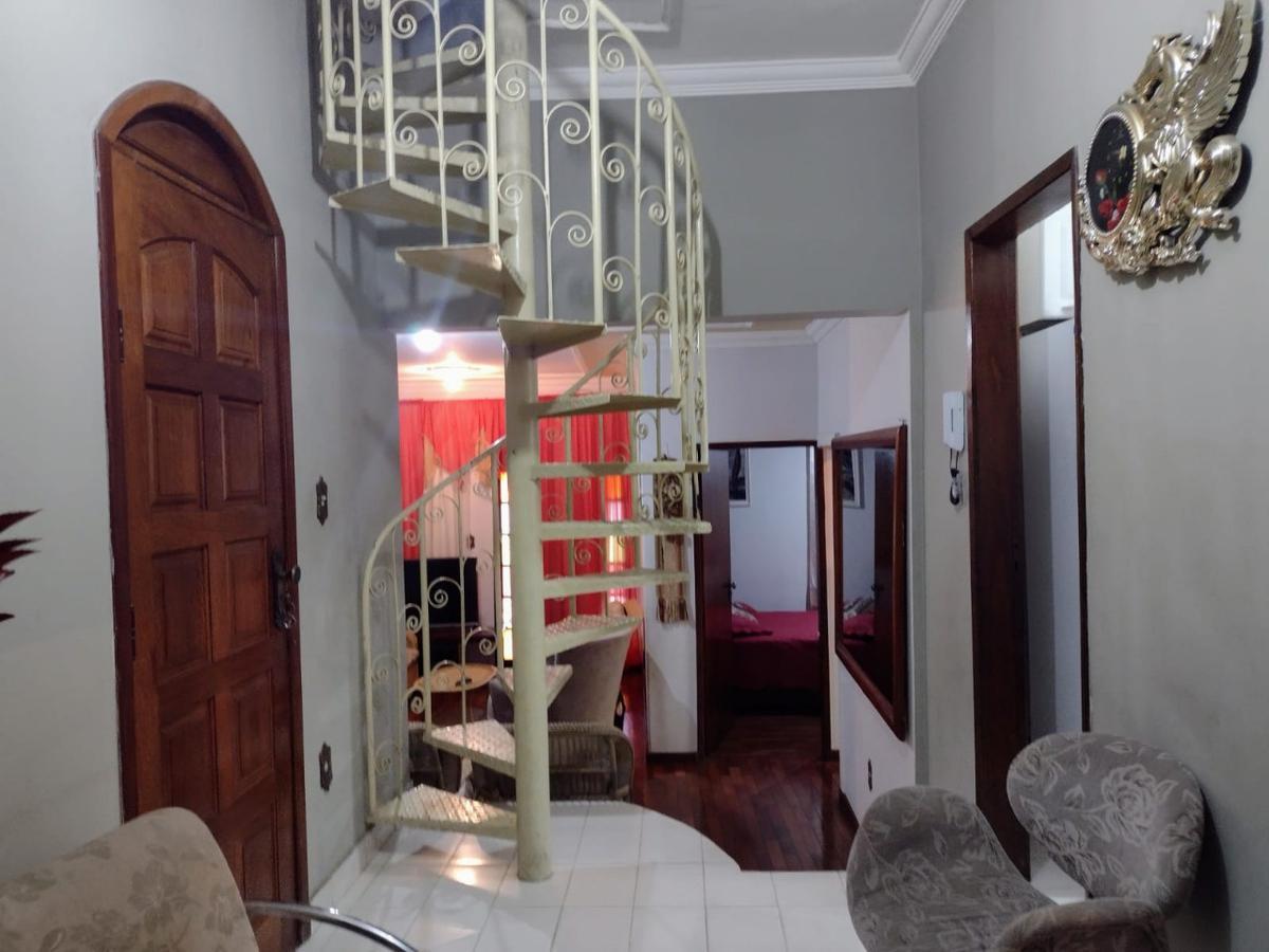 Casa, Alto dos Pinheiros, 4 Quartos, 3 Vagas, 1 Suíte