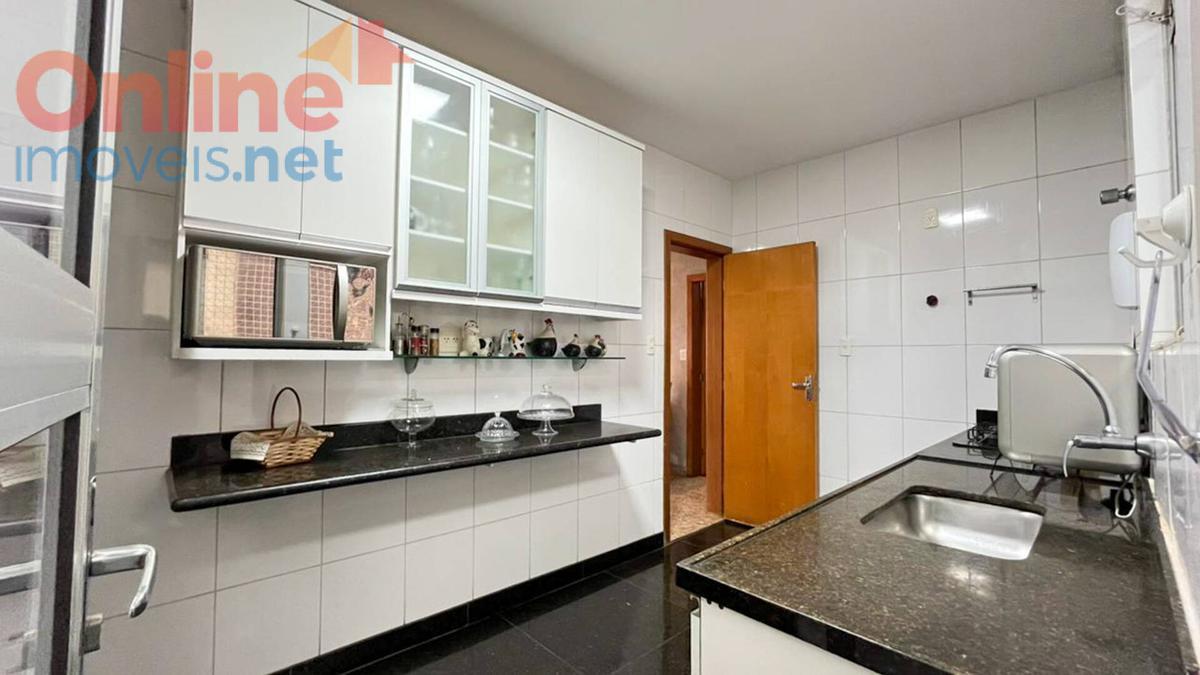 Apartamento, Castelo, 3 Quartos, 0 Vaga, 1 Suíte