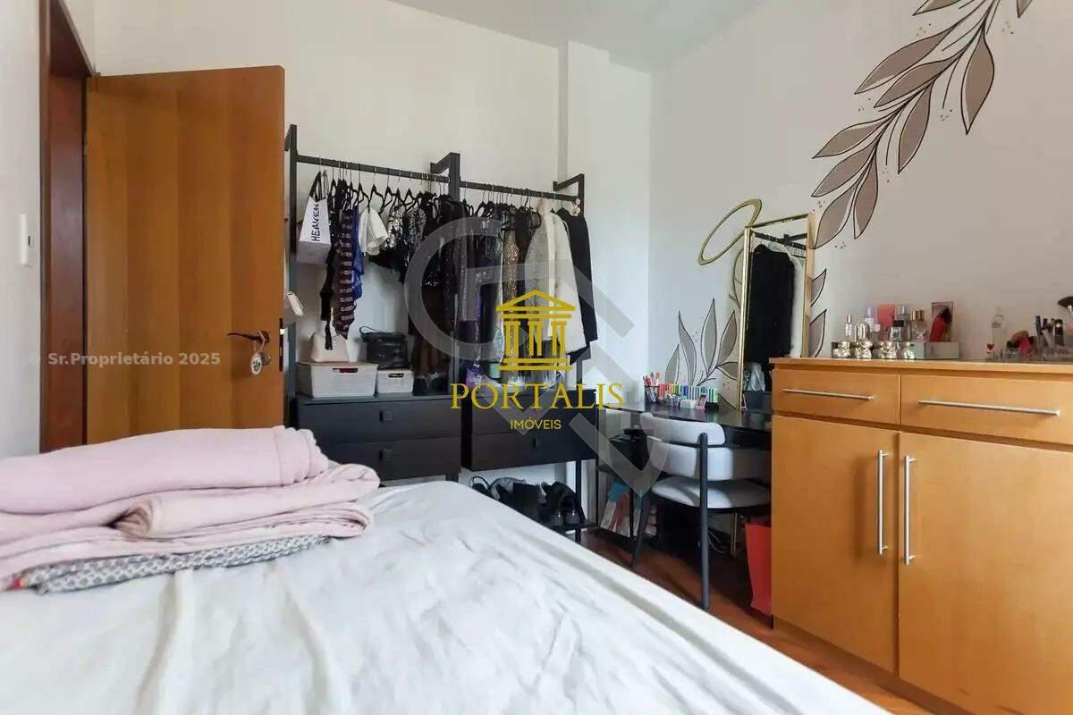 Cobertura, Estoril, 2 Quartos, 2 Vagas, 1 Suíte