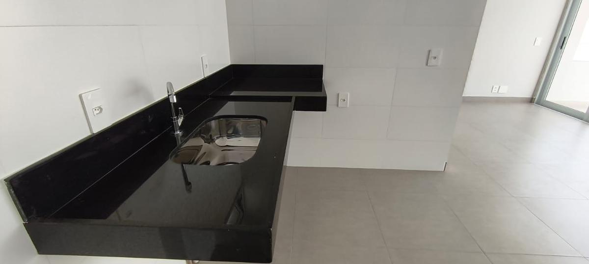 Cobertura, Ipiranga, 3 Quartos, 2 Vagas, 1 Suíte