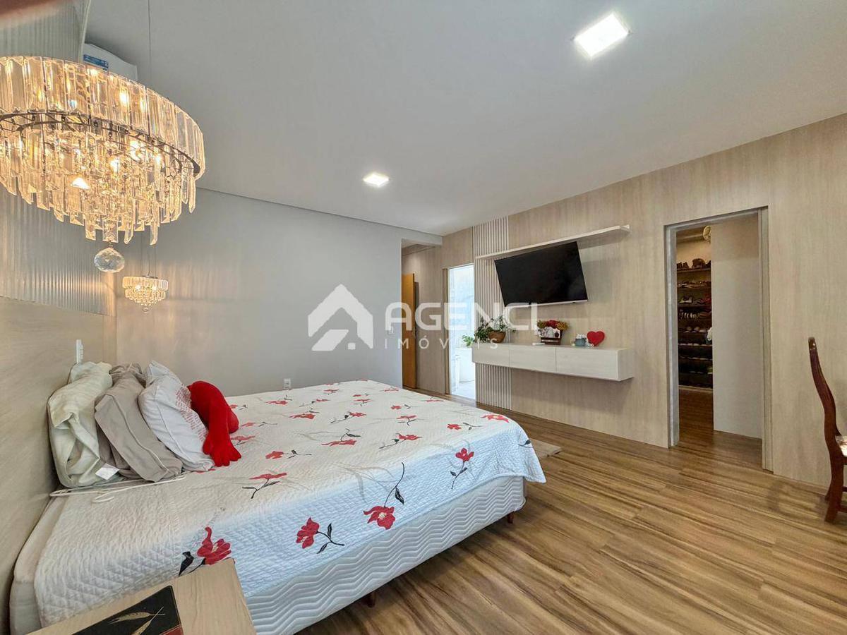 Casa, Portal do Sol, 4 Quartos, 0 Vaga, 4 Suítes