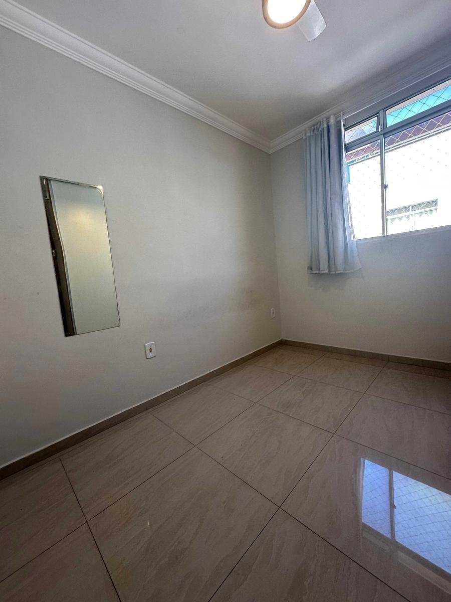 Cobertura, Parque Turistas, 5 Quartos, 2 Vagas, 1 Suíte