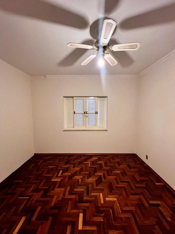 Casa, Vila Pinto, 4 Quartos, 2 Vagas, 1 Suíte