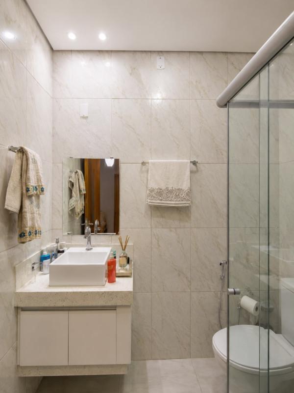 Casa, Cinquentenário, 3 Quartos, 2 Vagas, 1 Suíte