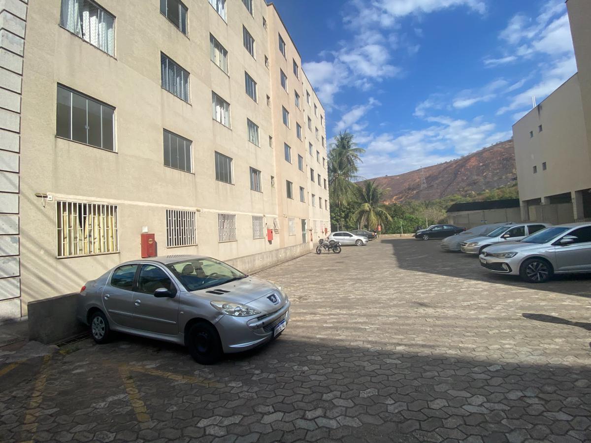 Apartamento, Santa Terezinha, 3 Quartos, 1 Vaga