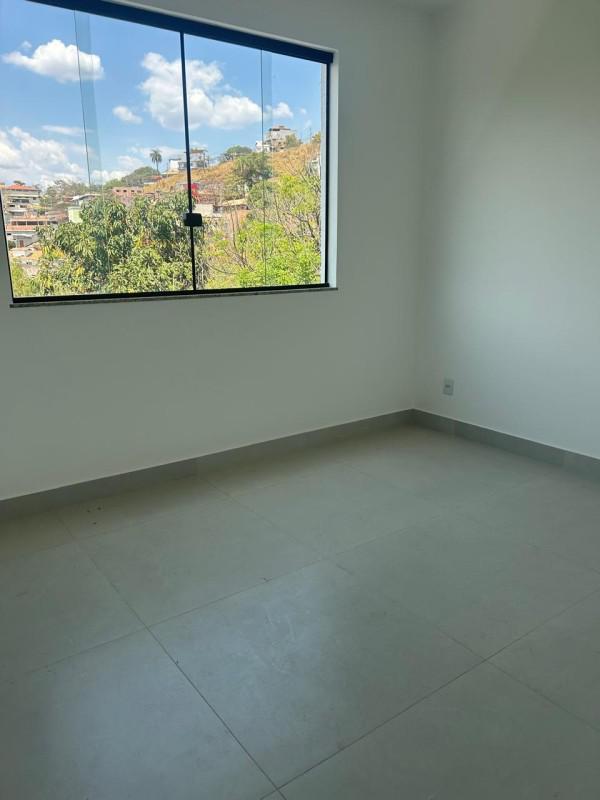 Casa, Jardim Vitória, 3 Quartos, 2 Vagas, 1 Suíte