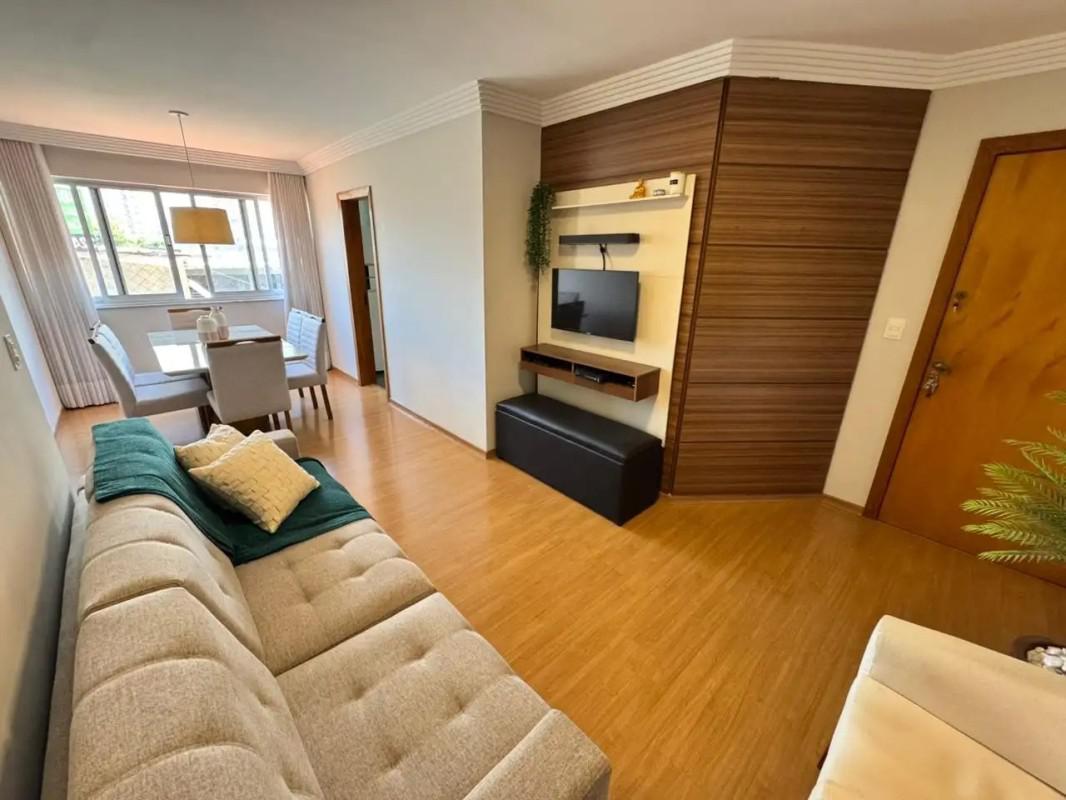 Apartamento, Sagrada Família, 3 Quartos, 2 Vagas, 1 Suíte