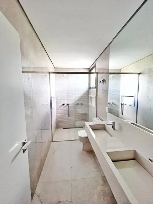 Casa, Alphaville - Lagoa dos Ingleses, 4 Quartos, 4 Vagas, 2 Suítes