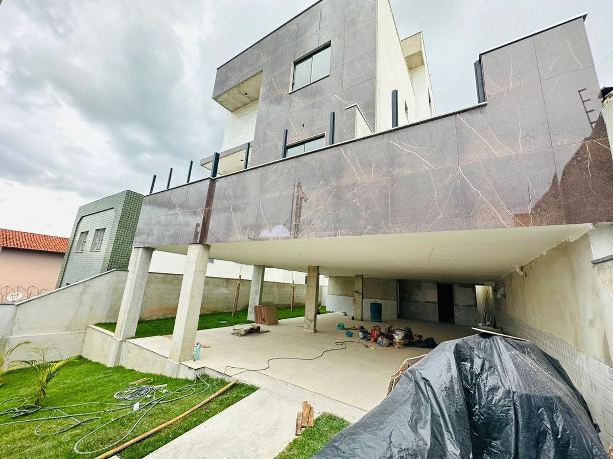 Apartamento, Santa Amélia, 4 Quartos, 1 Vaga, 2 Suítes