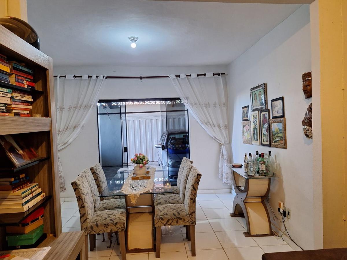 Casa, Damasco, 2 Quartos, 2 Vagas
