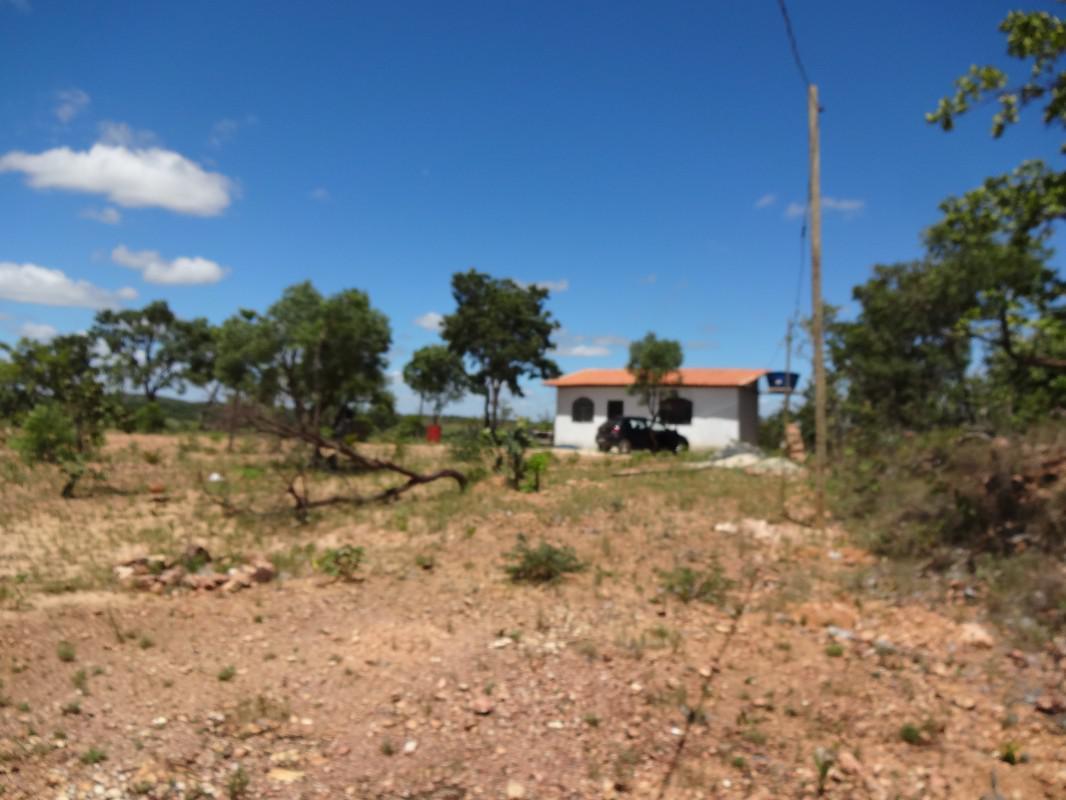 Fazenda, Zona Rural, 1 Quarto, 0 Vaga, 1 Suíte