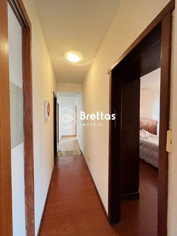 Casa, Centro, 5 Quartos, 2 Vagas, 4 Suítes