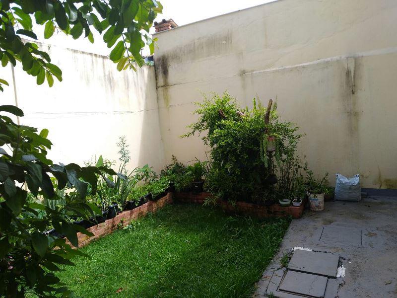 Casa, Santa Mônica, 2 Quartos, 1 Vaga, 1 Suíte