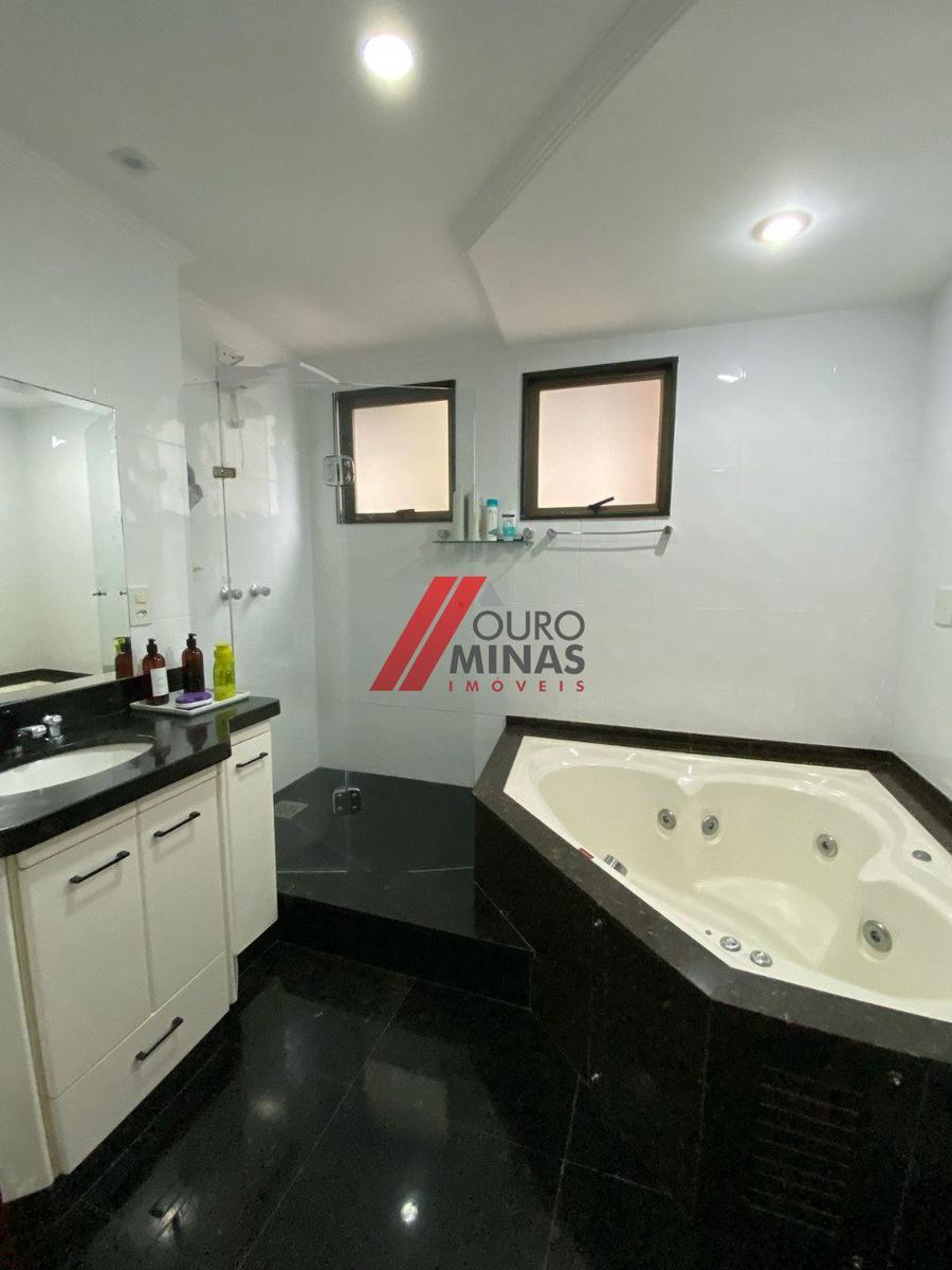 Apartamento, Centro, 3 Quartos, 2 Vagas, 1 Suíte