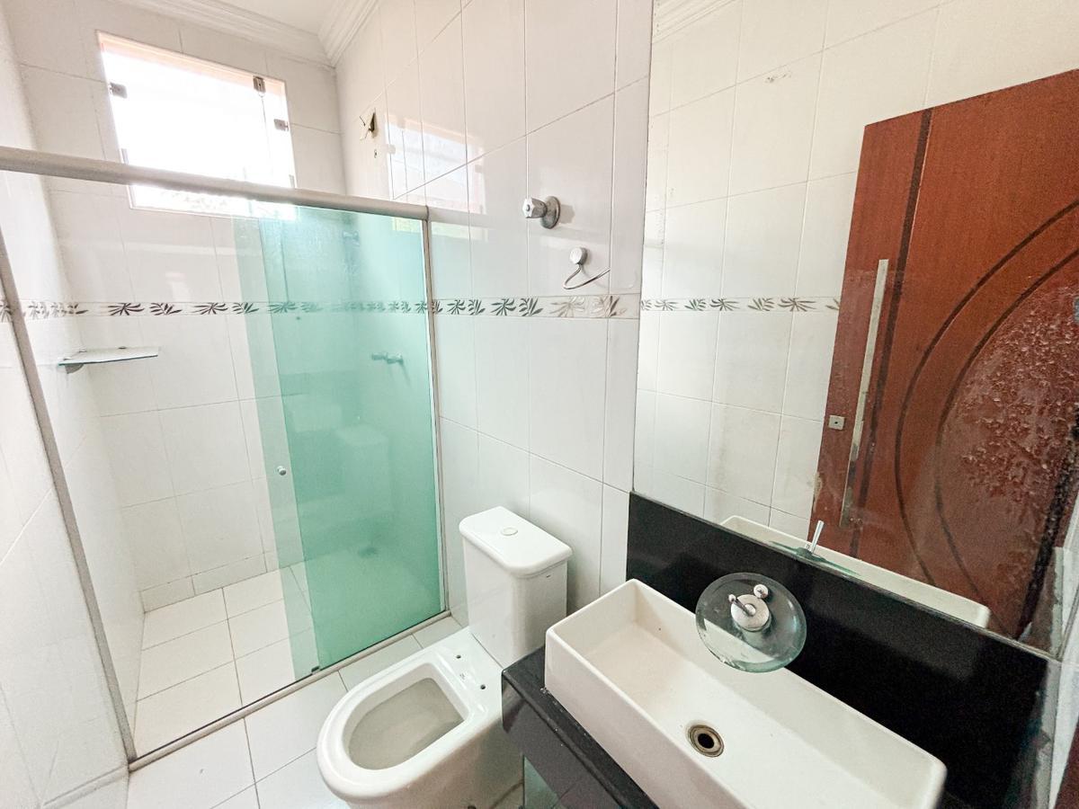 Casa, Braúnas, 4 Quartos, 4 Vagas, 1 Suíte
