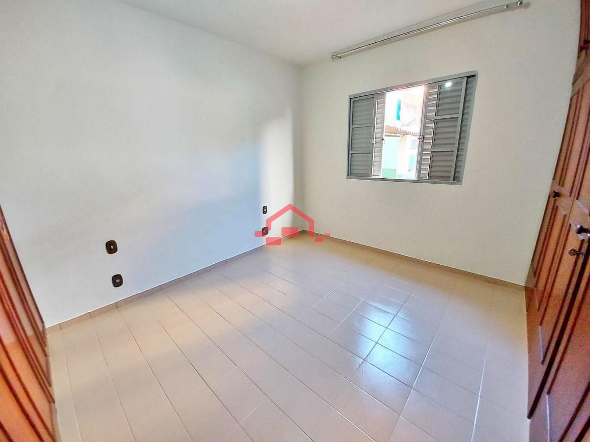 Casa, Padre Eustáquio, 2 Quartos, 3 Vagas, 1 Suíte
