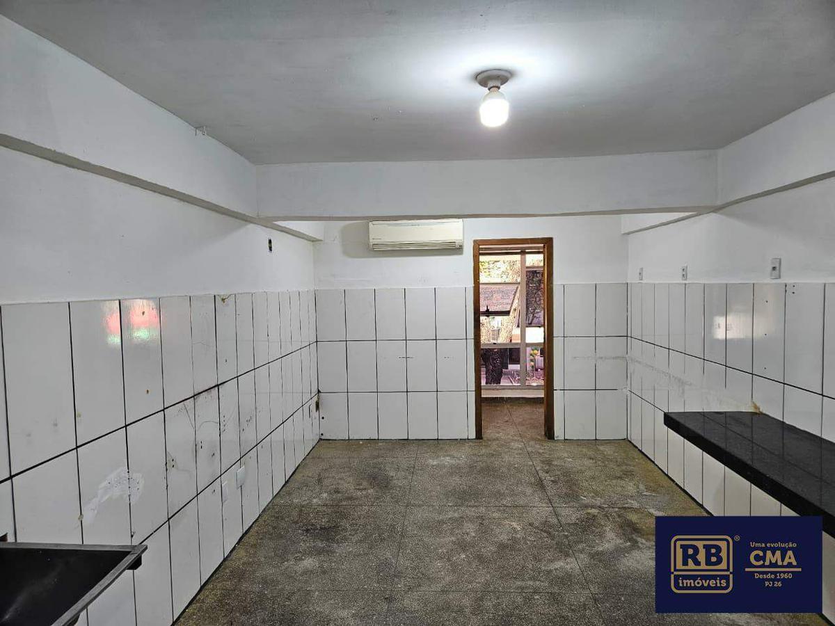 Andar, Savassi, 0 Quarto, 0 Vaga