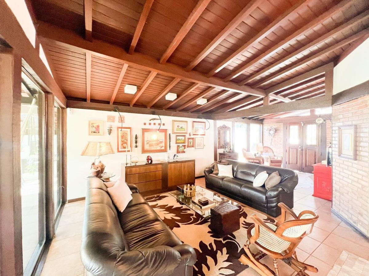 Casa, Jardim Atlântico, 6 Quartos, 4 Vagas, 4 Suítes