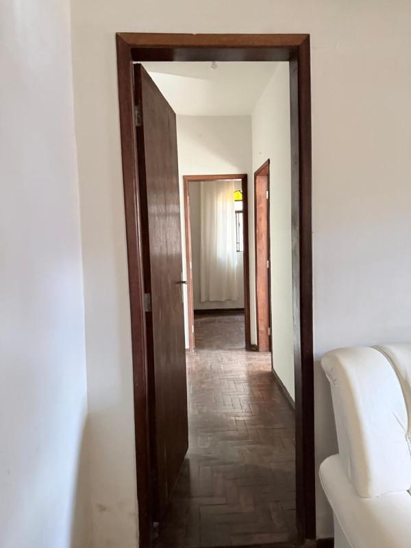 Casa, Nova Cachoeirinha, 3 Quartos, 0 Vaga, 1 Suíte