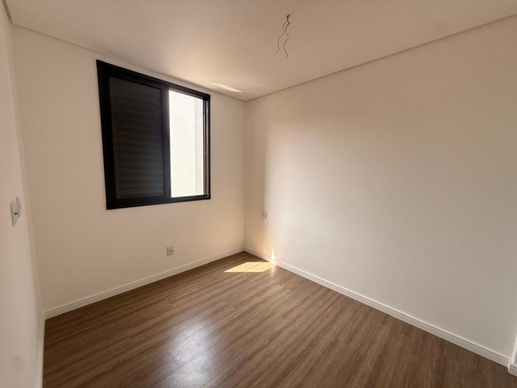 Cobertura, Sagrada Família, 3 Quartos, 2 Vagas, 1 Suíte