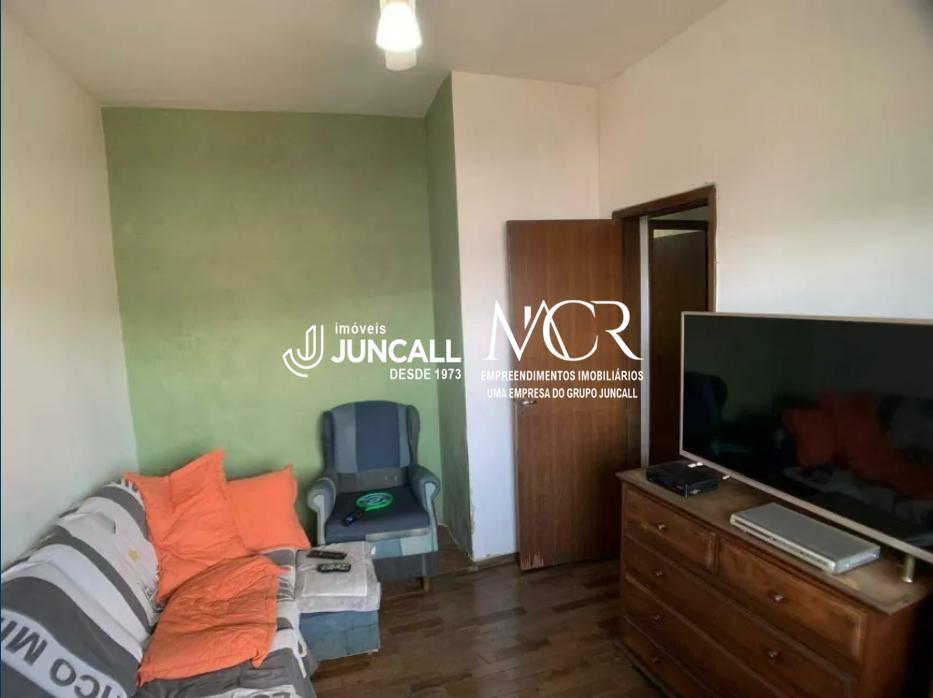 Casa, Cachoeirinha, 4 Quartos, 3 Vagas, 1 Suíte