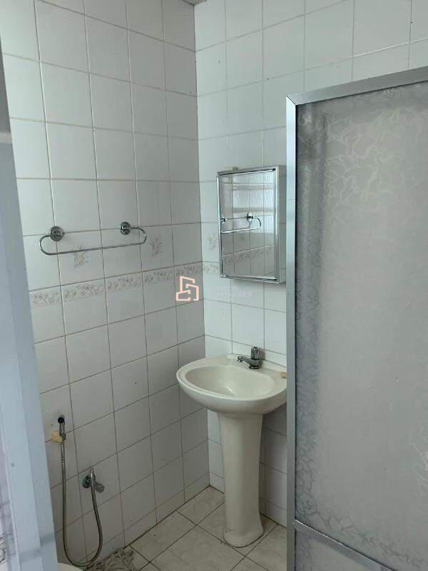 Casa, Carlos Prates, 2 Quartos, 1 Vaga