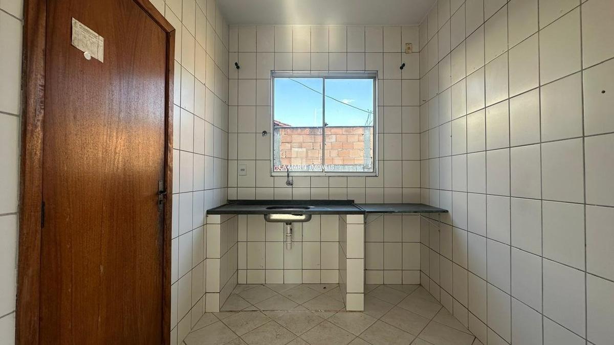 Casa, Fonte Grande, 2 Quartos, 1 Vaga
